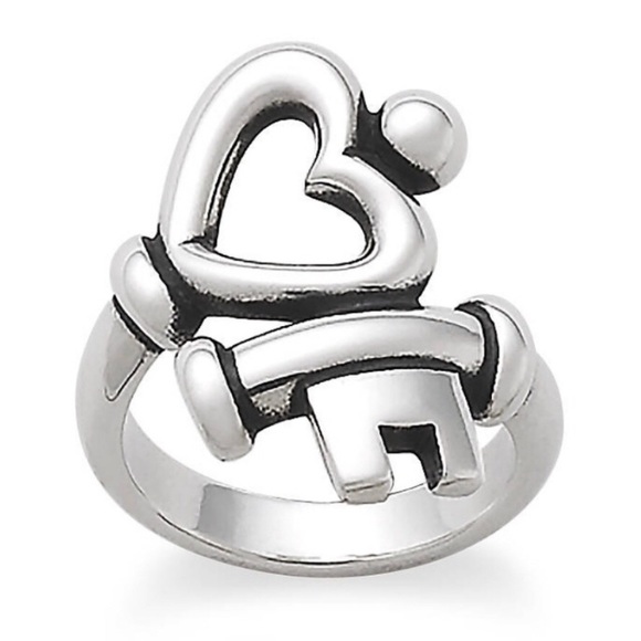 James Avery Key to My Heart Ring - Picture 1 of 3